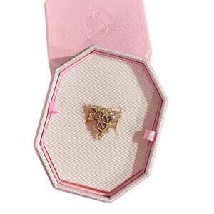 Swarovski Curiosa cocktail ring Triangle cut, Red, Gold-tone plated Size 8 / 58